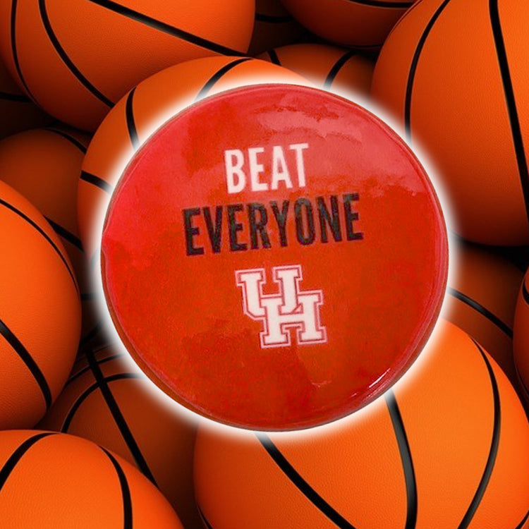 March Madness Final Four cookie with red icing and UH logo