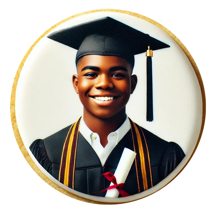 Round graduation cookie featuring a student portrait.