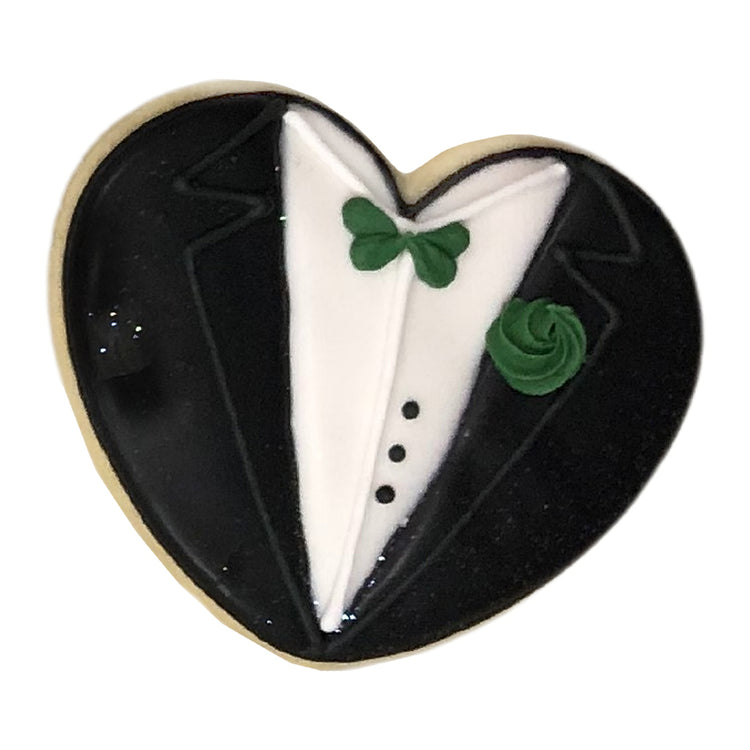 Tuxedo Heart cookie with a green bow tie and boutonniere.