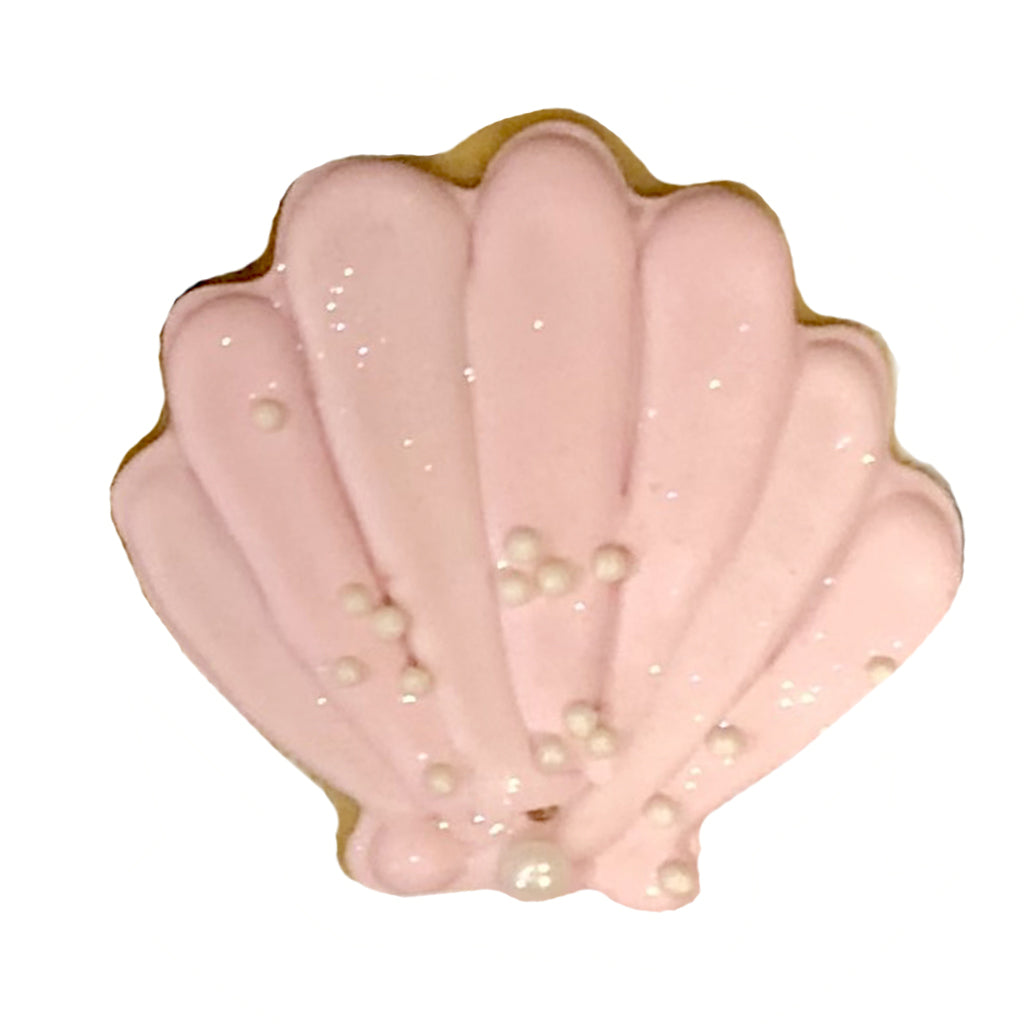 Little Mermaid seashell cookie with pink icing and pearls